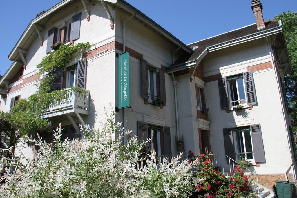 Logis Hotel De La Chapelle Milon-la-Chapelle Exterior photo